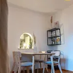Apartmán Modern Old Town House With Sunny Terrace *
