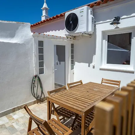 Modern Old Town House With Sunny Terrace Apartment Vila do Bispo