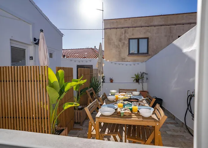 Modern Old Town House With Sunny Terrace 빌라도비스포